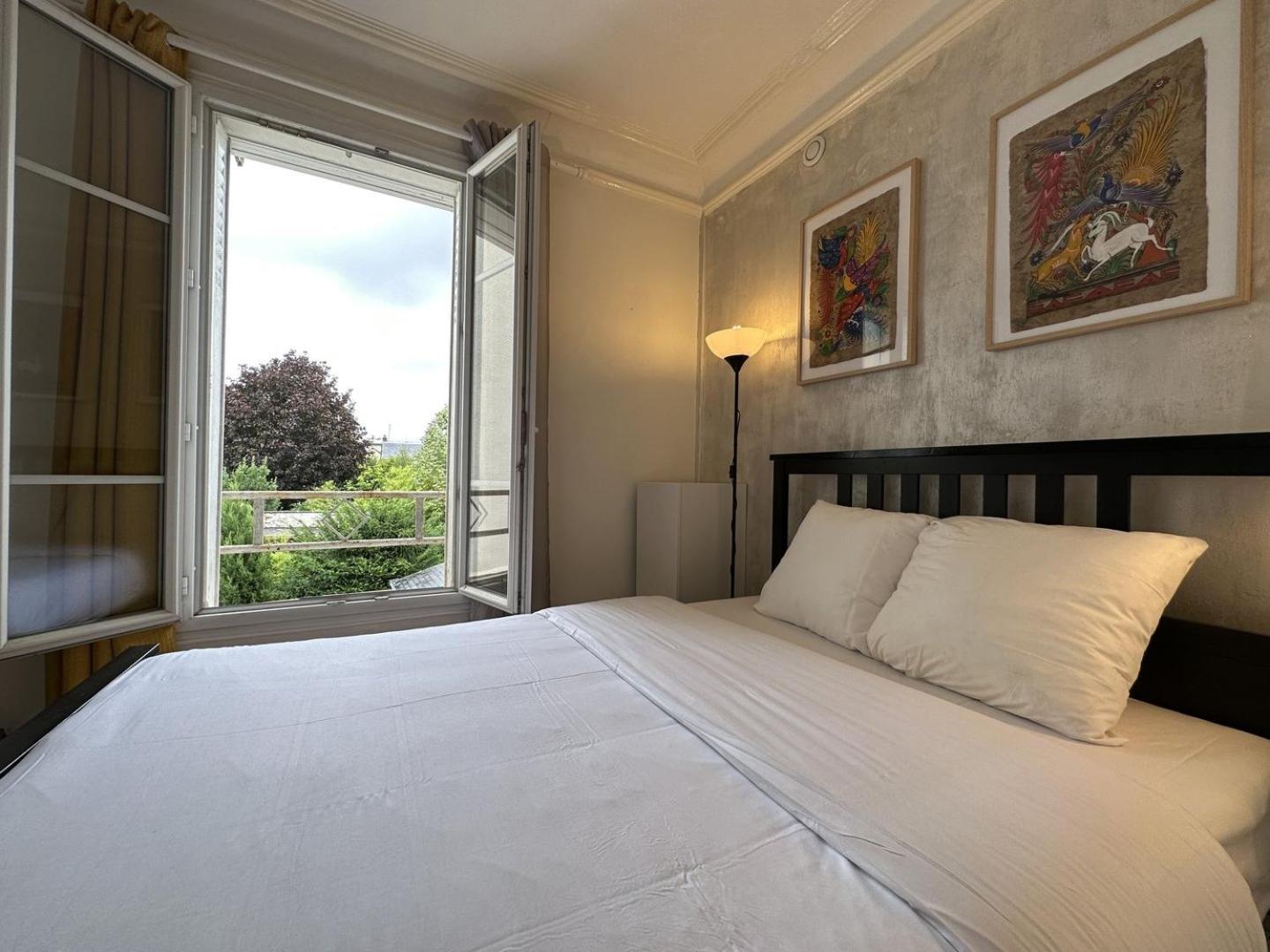Hotel La Maison Des Lumieres Chartres Esterno foto